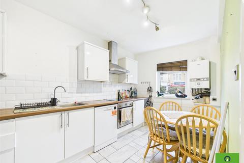 undefined, Station Road, Romford RM2
