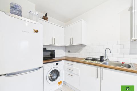 undefined, Station Road, Romford RM2