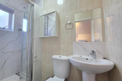 undefined, Park Avenue, Willesden Green, NW2