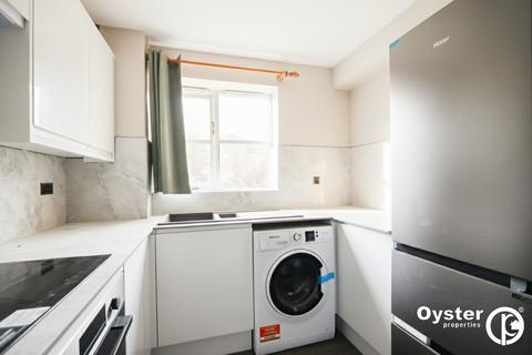 undefined, Colgate Place, Enfield, EN3