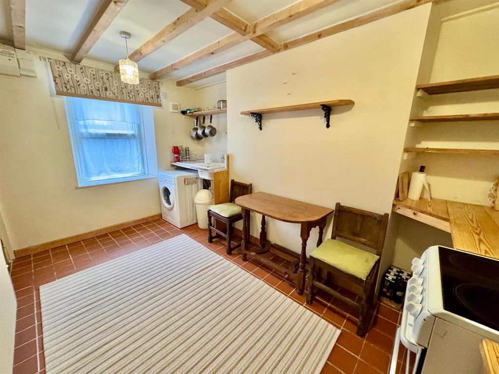 PHOTO-2025-12-05-08-12-36 (8).jpg