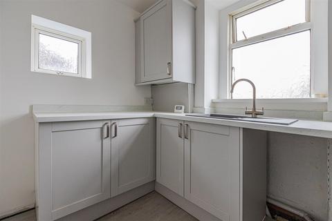 3 bedroom apartment to rent, Marlborough Road, Cardiff CF23