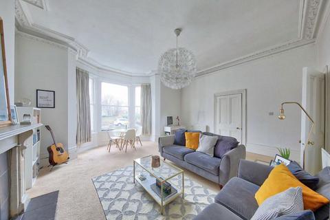 1 bedroom flat to rent, Church Grove, Kingston Upon Thames KT1