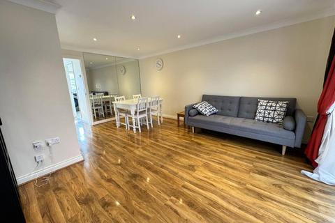 undefined, Cirrus Drive, Shinfield, Reading, RG2