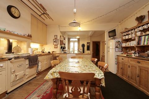 undefined, 9 High Street, Templecombe BA8