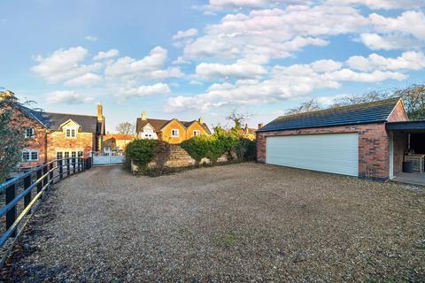 undefined, High Street, Waltham On The Wolds