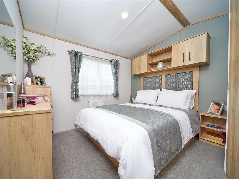 190723 5213 Bed1.jpg