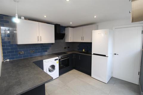undefined, Gordon Road, Roath CF24