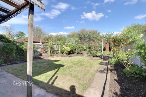 undefined, Perivale, UB6