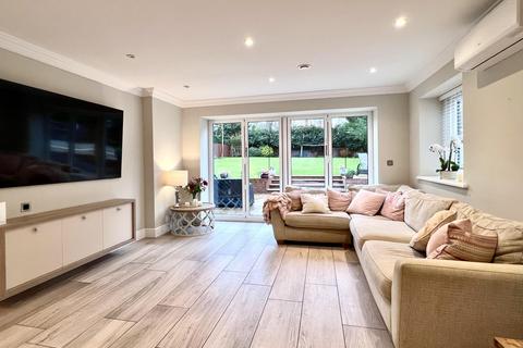 undefined, Chiltern Road, Peppard Common, Henley-on-Thames, Oxfordshire, RG9