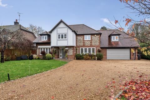 undefined, Chiltern Road, Peppard Common, Henley-on-Thames, Oxfordshire, RG9