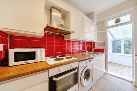 3 bedroom house for sale, Russell Road, Mitcham CR4