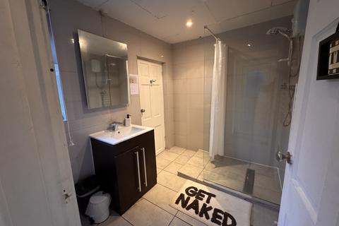 undefined, Ruthin Gardens, Cardiff CF24
