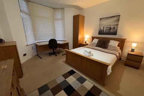 undefined, Ruthin Gardens, Cardiff CF24