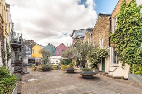 undefined, Kennington Lane, London, SE11