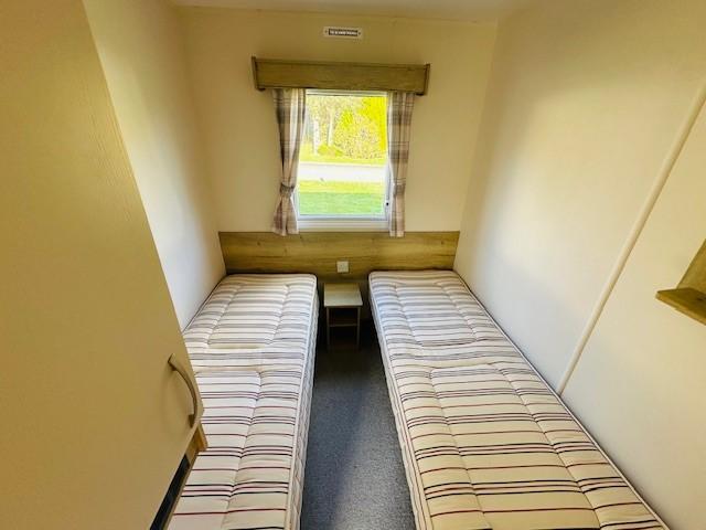 Jnxa6mk3czgktdvuudwqhq Bed2.jpg