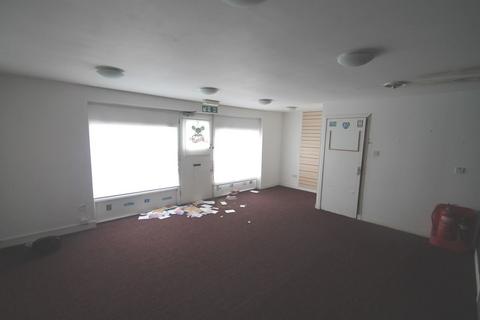 Shop for sale, Shillinghill, Sauchie FK10