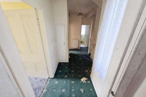 2 bedroom flat for sale, Burnside Road, Mauchline KA5