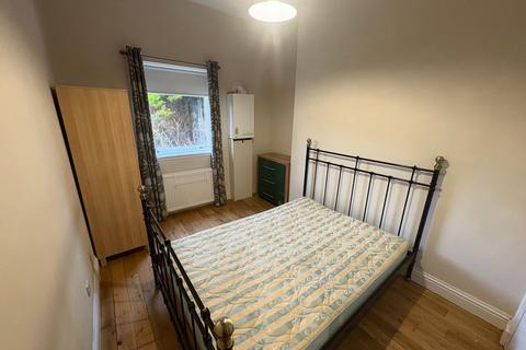 undefined, Paisley Road, Renfrew, PA4