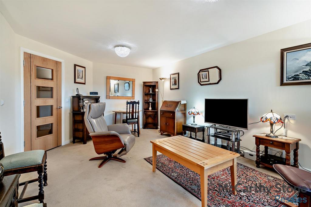 8672919-interior05-800.jpg