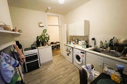 undefined, Oakmount Avenue, Southampton