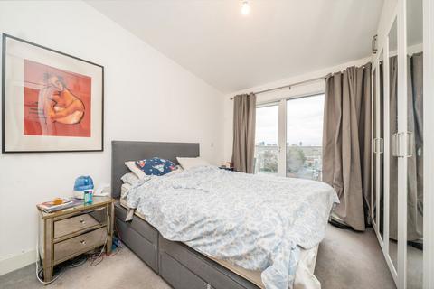 undefined, Frazer Nash Close, Isleworth TW7