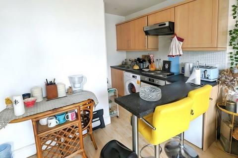 undefined, York Road, Woking, Surrey, GU22