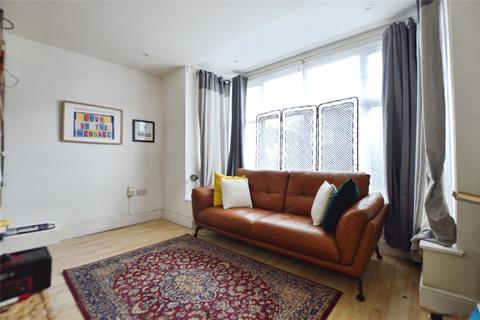 1 bedroom apartment to rent, York Road, Woking, Surrey, GU22