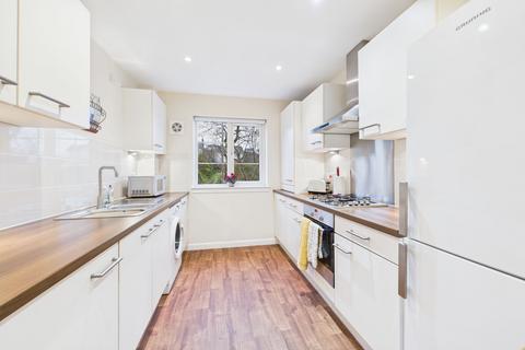 undefined, Flat 2/2 Bankwood Drive, Kilsyth, Glasgow G65 0GZ