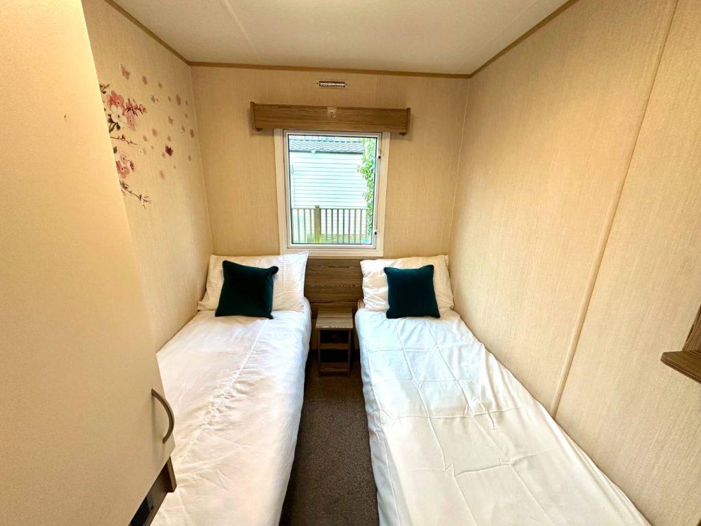 Ea7dlj3zyu6tmjp5zxnhga Bed3.jpg