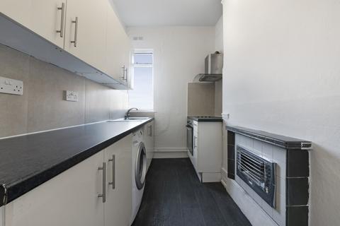undefined, Lordship Lane, Wood Green, N22
