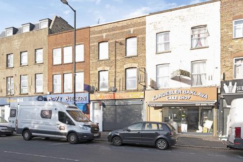 undefined, Lordship Lane, Wood Green, N22