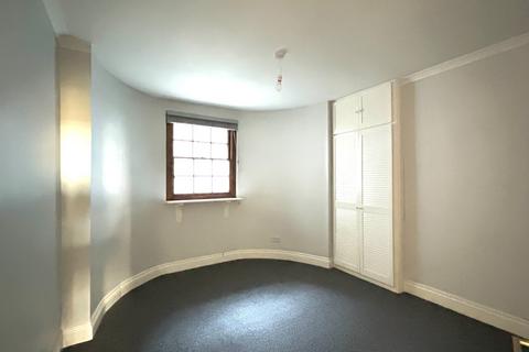 undefined, Wellington Crescent, Ramsgate, Kent, CT11
