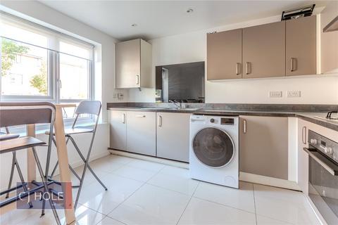 4 bedroom semi-detached house to rent, Slade Baker Way, Bristol BS16