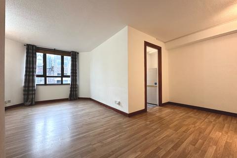 2 bedroom flat to rent, New City Rd, Cowcaddens, Glasgow, G4