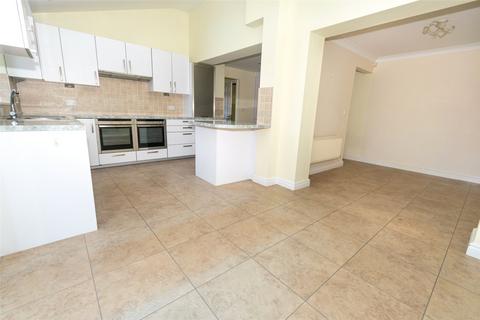 4 bedroom detached house for sale, Sutton Lane, Middlewich