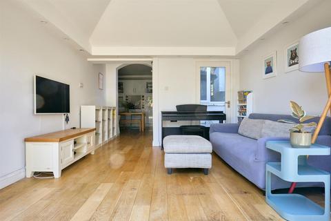 4 bedroom terraced house for sale, Riverview Grove, Chiswick, W4