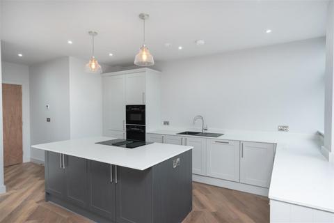 undefined, Pool Road, Leeds LS21