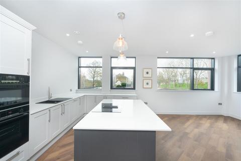 undefined, Pool Road, Leeds LS21