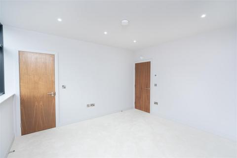 undefined, Pool Road, Leeds LS21