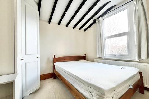 undefined, Sandycombe Road, Richmond, TW9