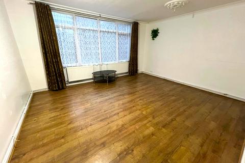 undefined, Alpha Grove, London E14