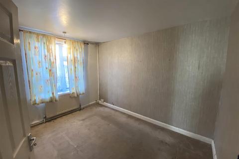 undefined, Botwell Lane, Hayes