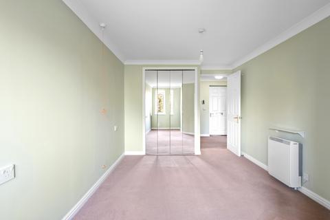 undefined, Clifton Park Avenue, Raynes Park SW20