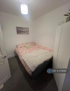 1 bedroom flat to rent, Musard Road, London, W6