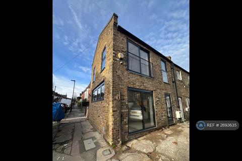 undefined, Mattison Road, London, N4