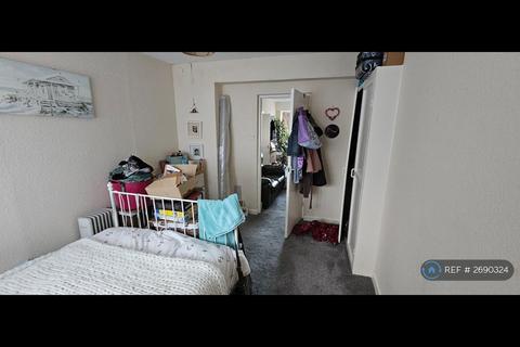2 bedroom flat to rent, Hampton Lane, Blackfield, Southampton, SO45