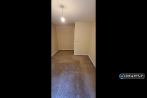 2 bedroom flat to rent, Campbell Court, Watford, WD17