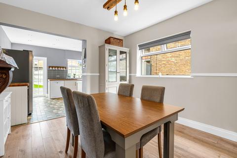 3 bedroom terraced house for sale, Star Street, Ware SG12