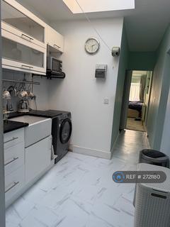 1 bedroom flat to rent, Harford Drive, Watford, WD17